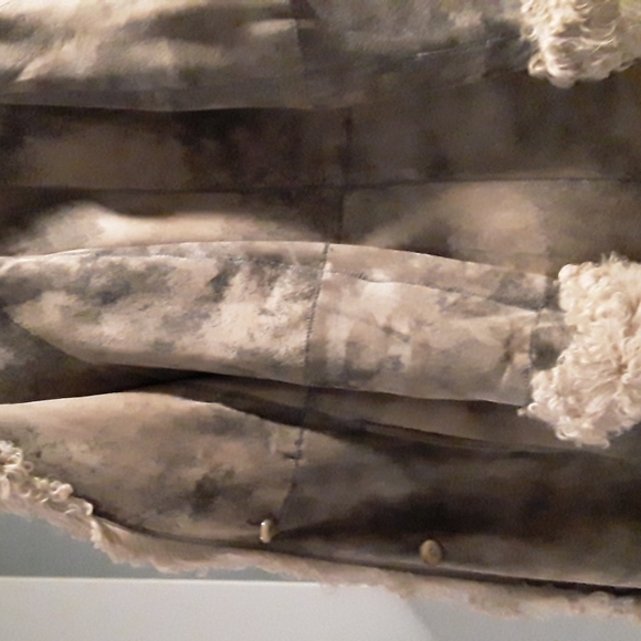 Full length sheepskin coat designer is denier - Picture 4 of 4